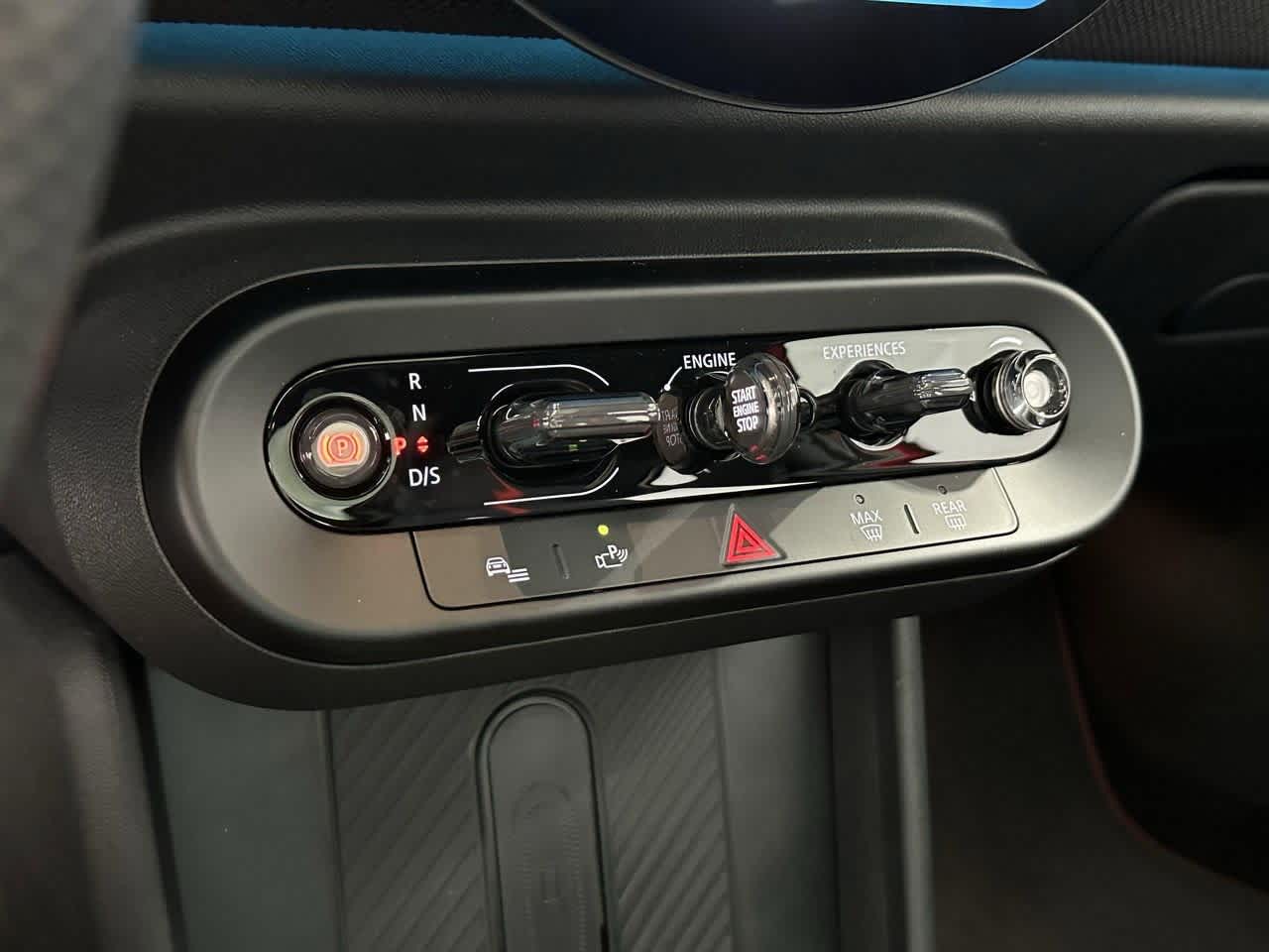 Thumbnail: 2025 MINI Cooper Hardtop - 21