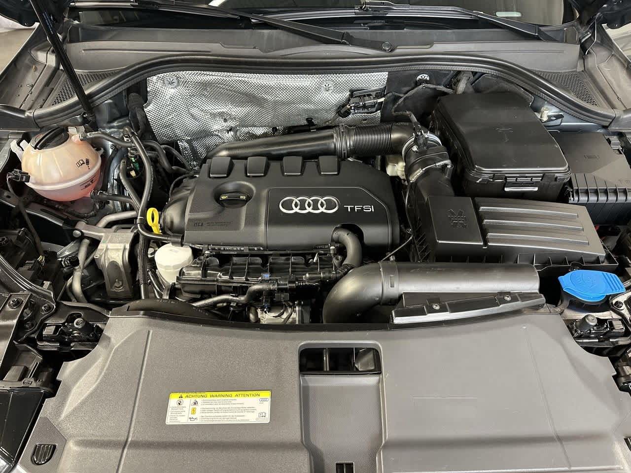 Thumbnail: 2016 Audi Q3 - 8