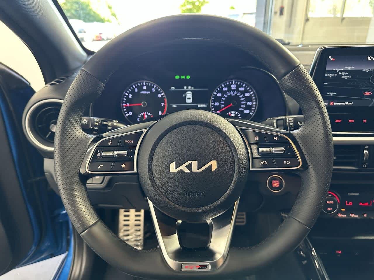 Thumbnail: 2022 Kia Forte - 14