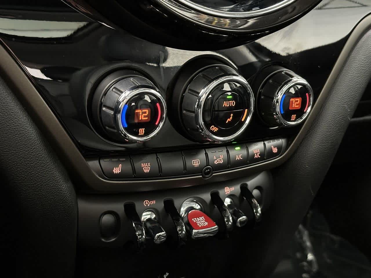 Thumbnail: 2022 MINI Cooper Countryman - 22