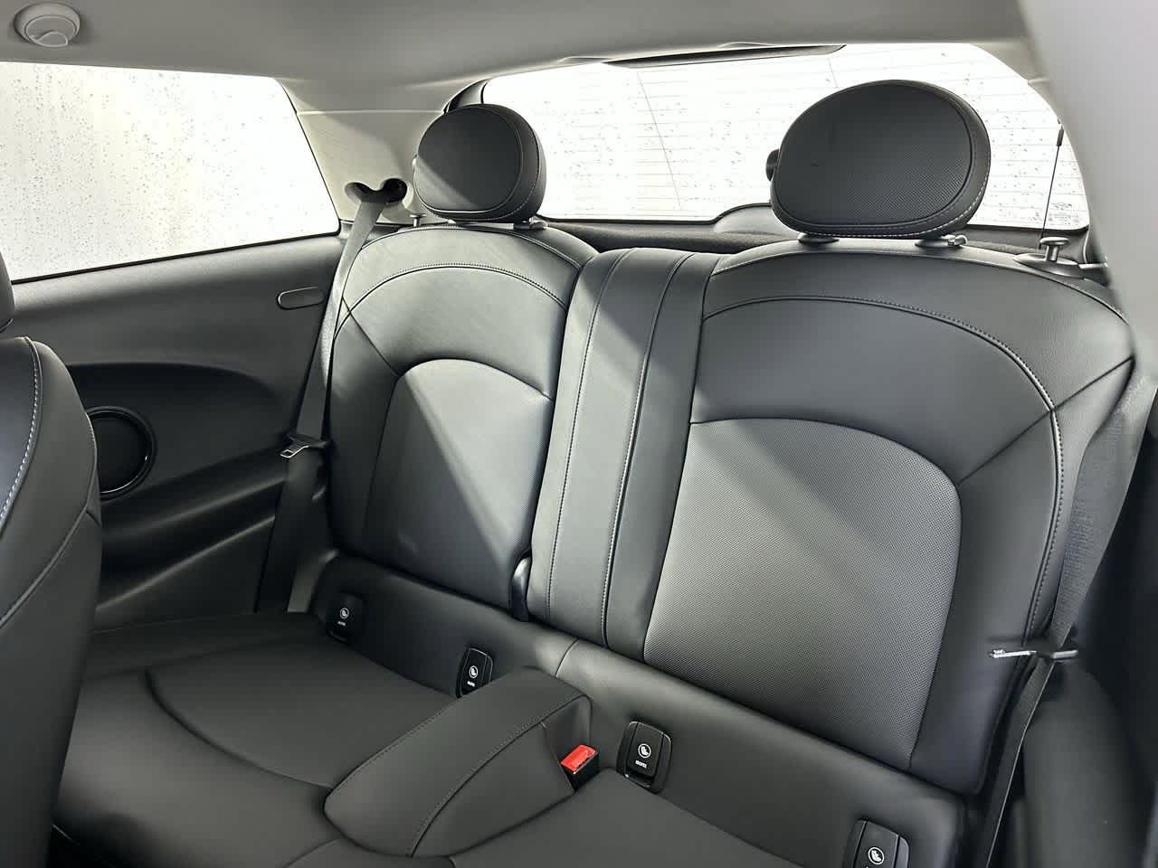 Thumbnail: 2024 MINI Cooper Hardtop - 12