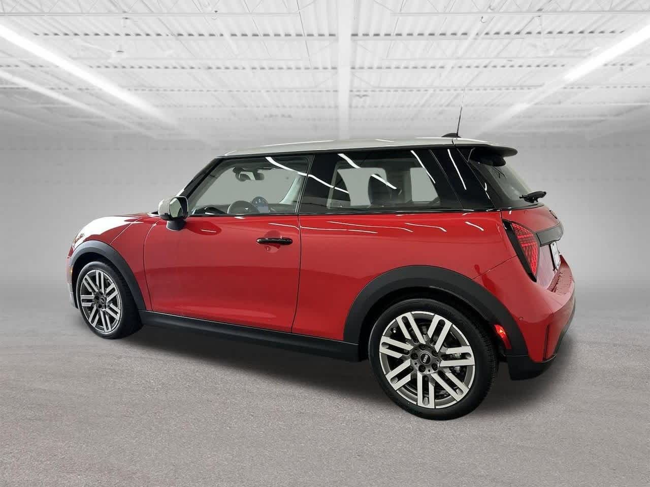 Thumbnail: 2025 MINI Cooper Hardtop - 3