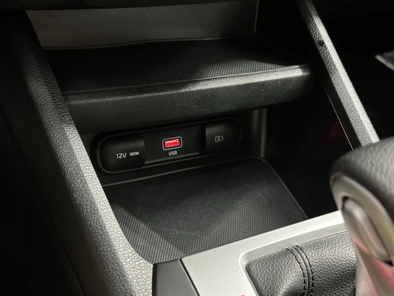 Thumbnail: 2024 Kia Forte - 22