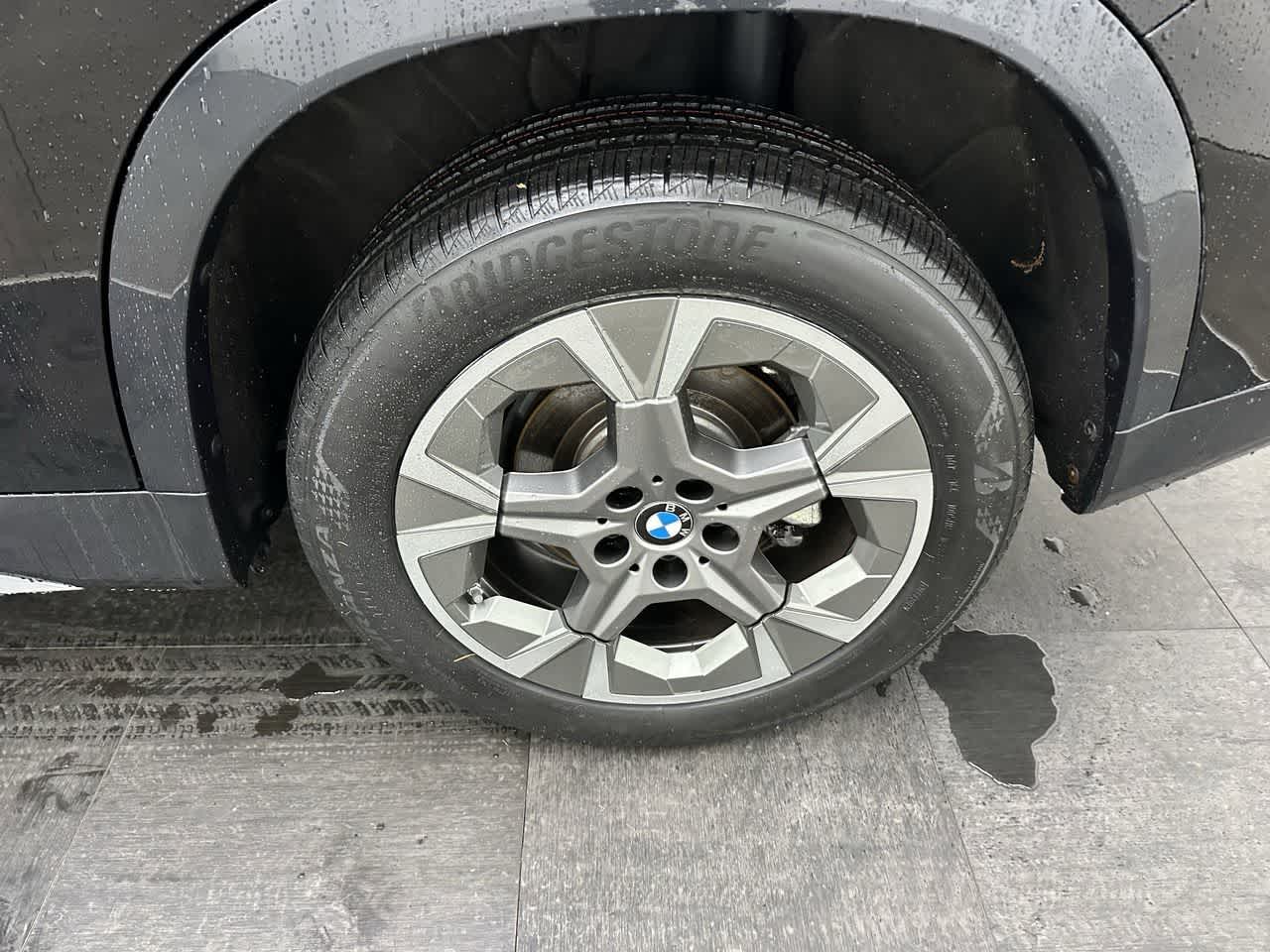 Thumbnail: 2025 BMW X1 - 24