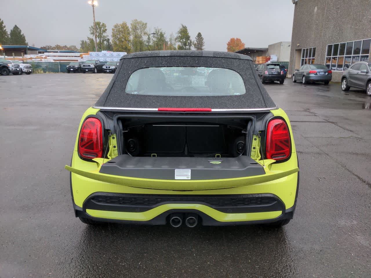 Thumbnail: 2022 MINI Cooper Convertible - 32