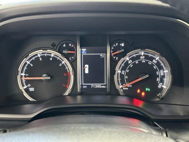 Thumbnail: 2020 Toyota 4Runner - 20