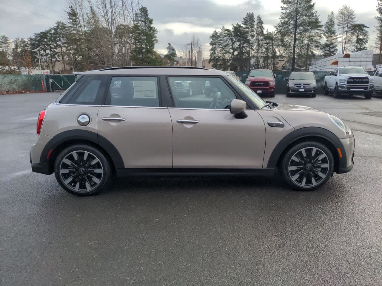 2023 MINI Cooper Hardtop S 7