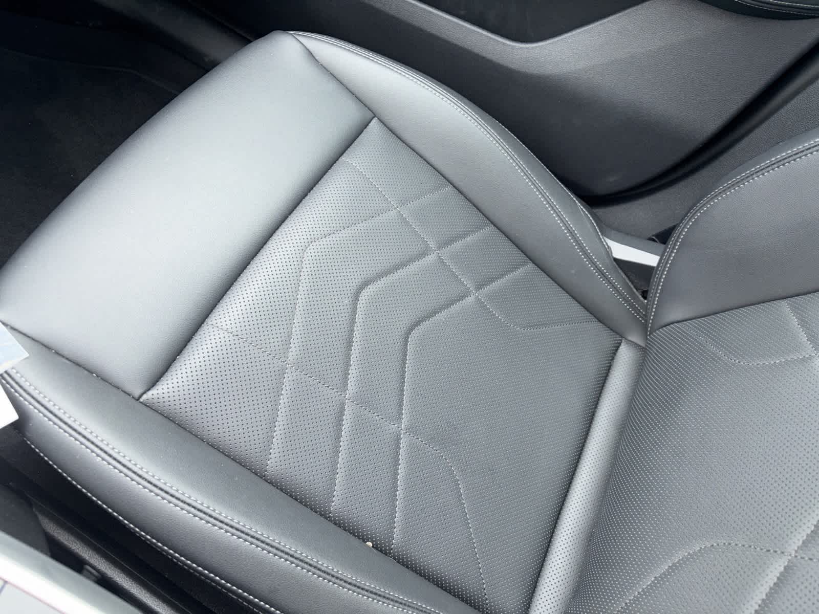 Thumbnail: 2025 BMW X1 - 8