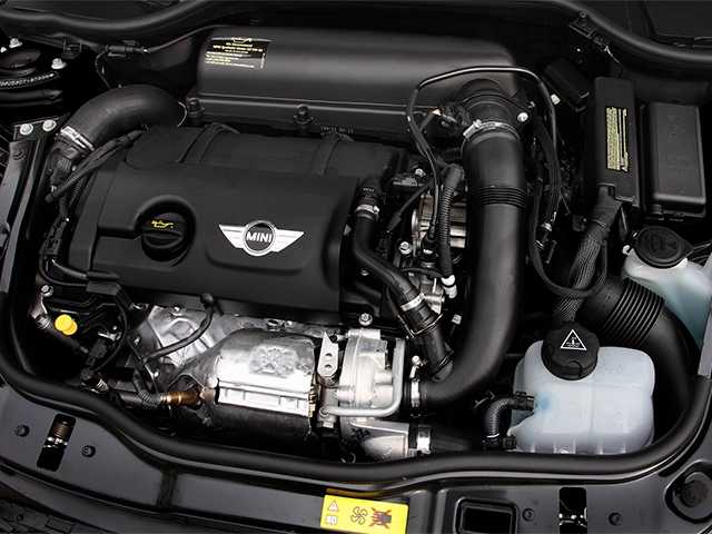 Thumbnail: 2014 MINI Cooper Clubman - 13
