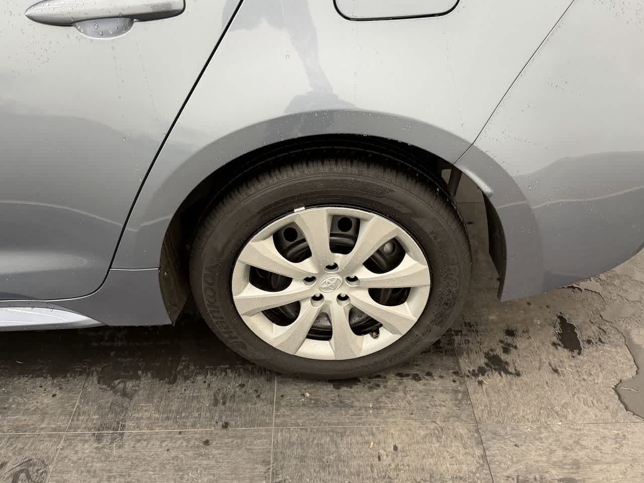 Thumbnail: 2023 Toyota Corolla - 24