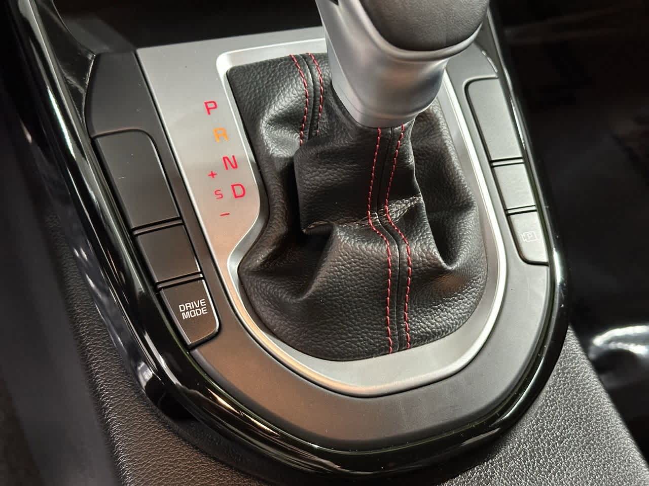 Thumbnail: 2023 Kia Forte - 22