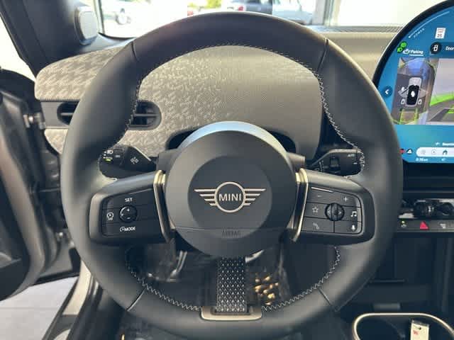 2025 MINI Cooper Hardtop S 14