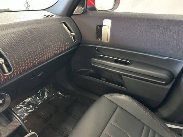 Thumbnail: 2025 MINI Cooper Countryman - 25