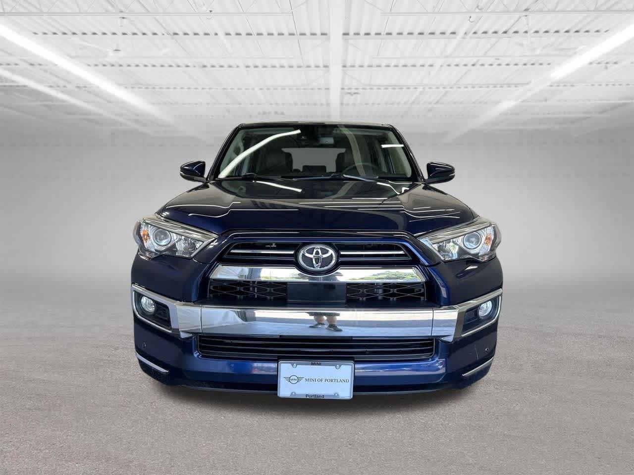 Thumbnail: 2020 Toyota 4Runner - 8