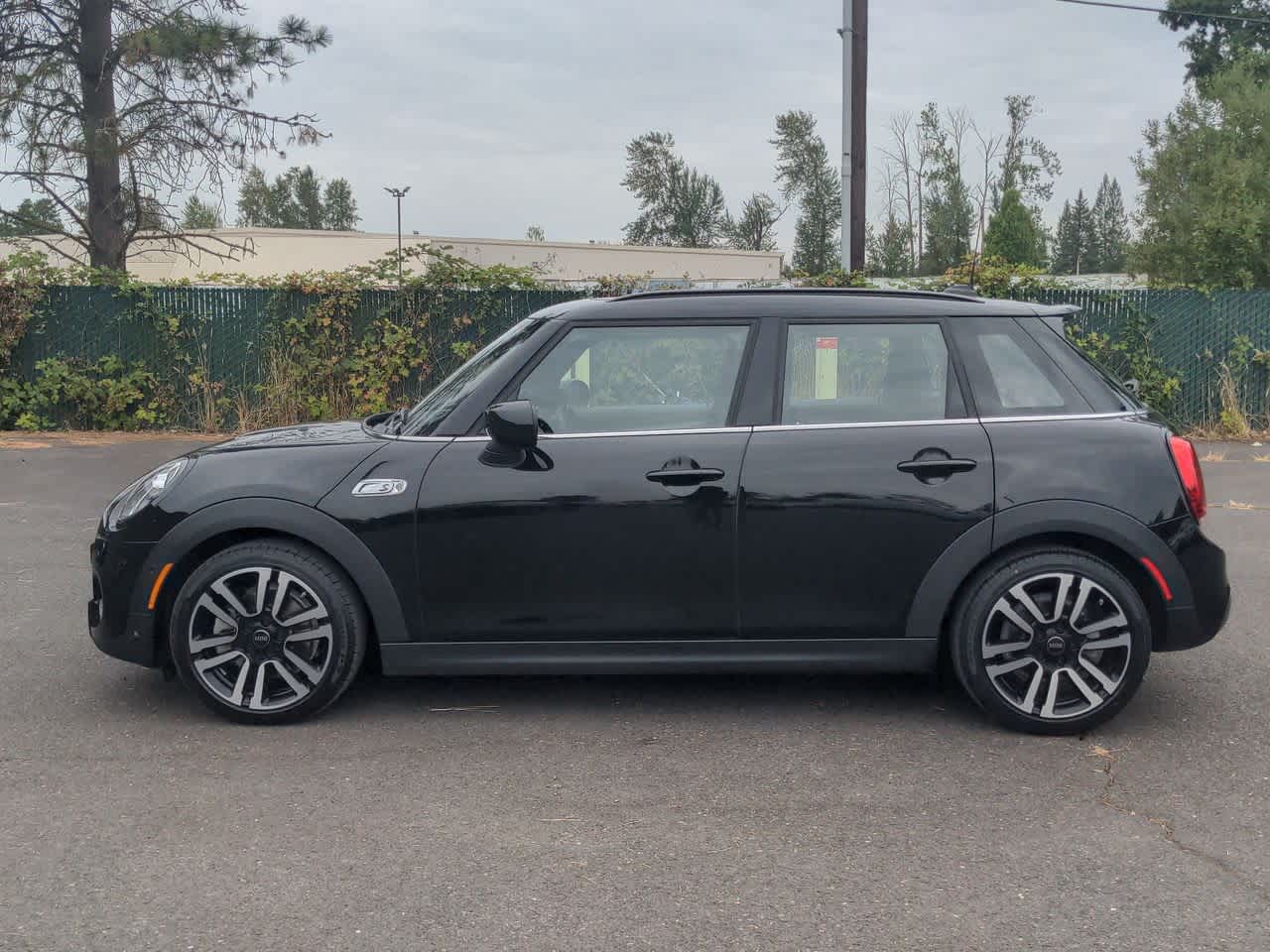 Thumbnail: 2020 MINI Cooper Hardtop - 3