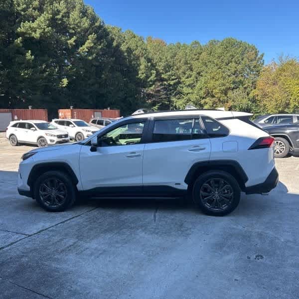 Thumbnail: 2022 Toyota RAV4 - 3