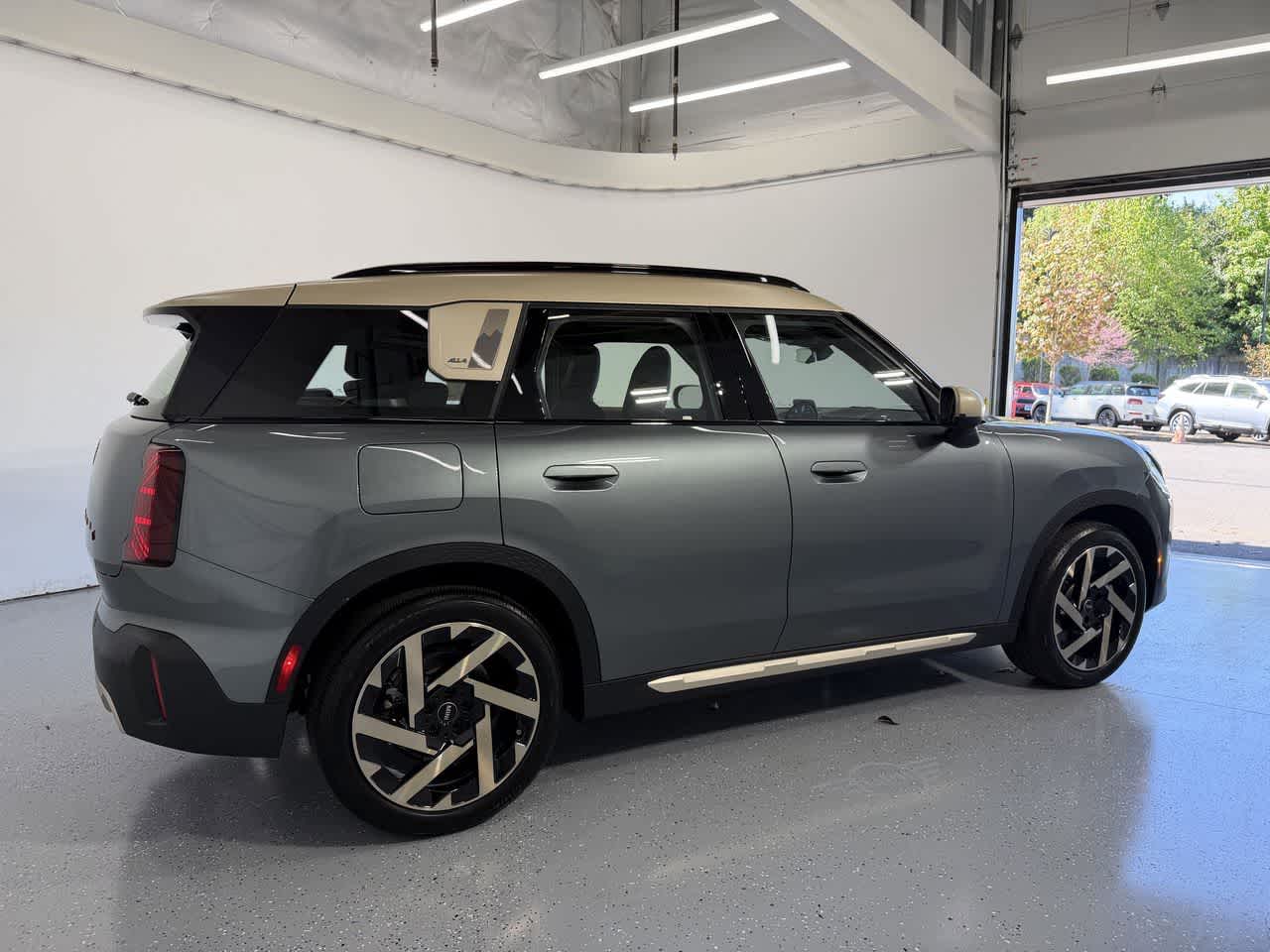 Thumbnail: 2026 MINI Cooper Countryman - 5