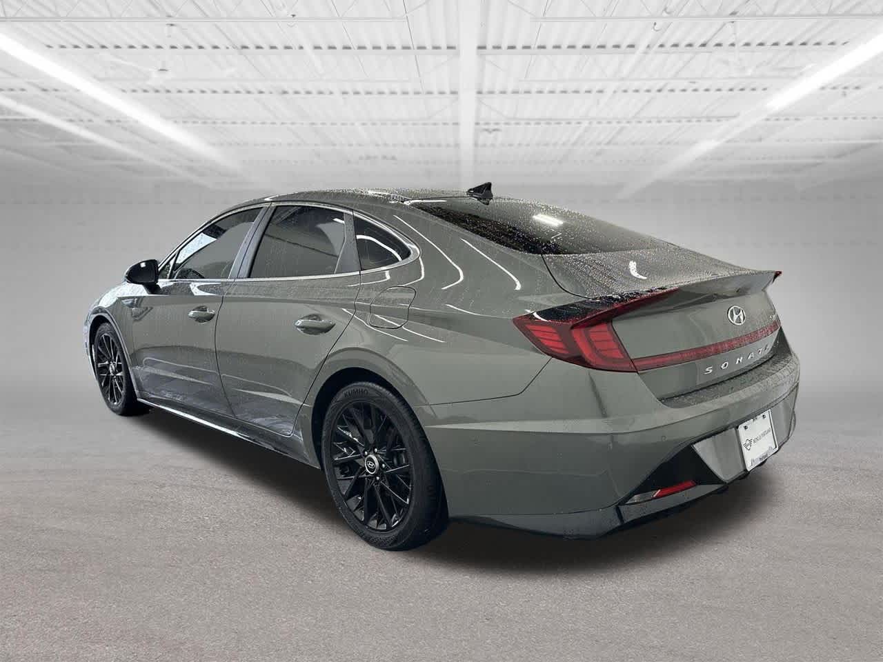 Thumbnail: 2021 Hyundai Sonata - 3