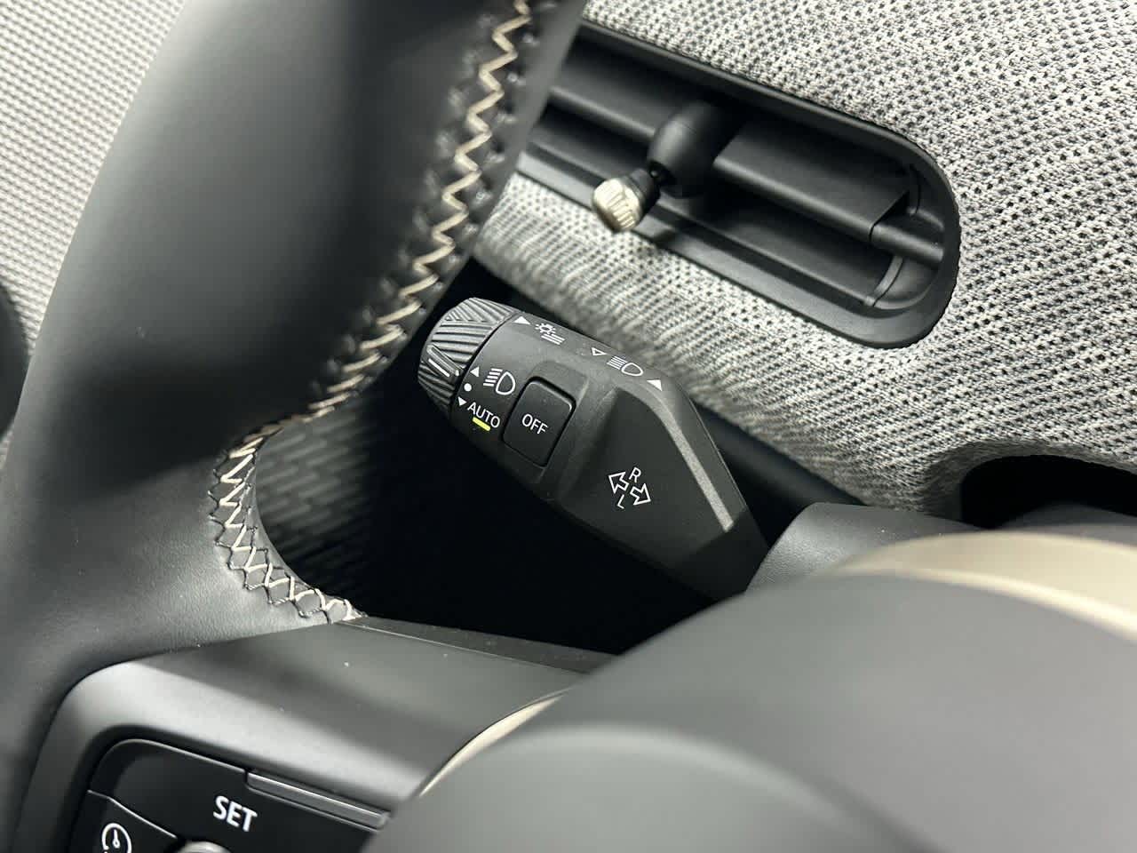 Thumbnail: 2025 MINI Cooper Hardtop - 13