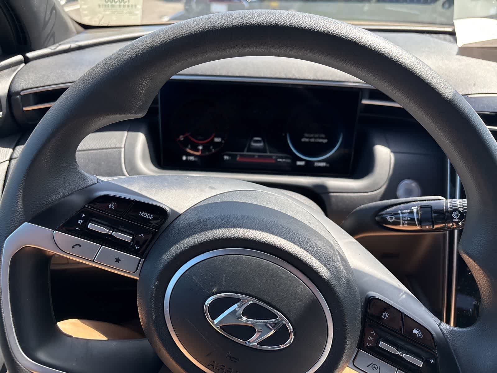 Thumbnail: 2023 Hyundai Santa Cruz - 7