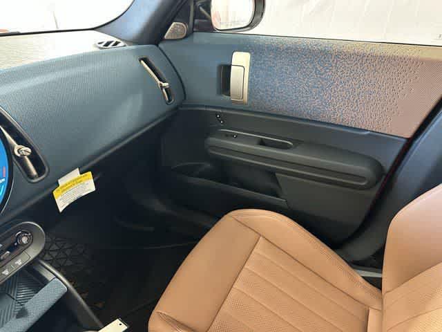 Thumbnail: 2025 MINI Cooper Countryman - 25