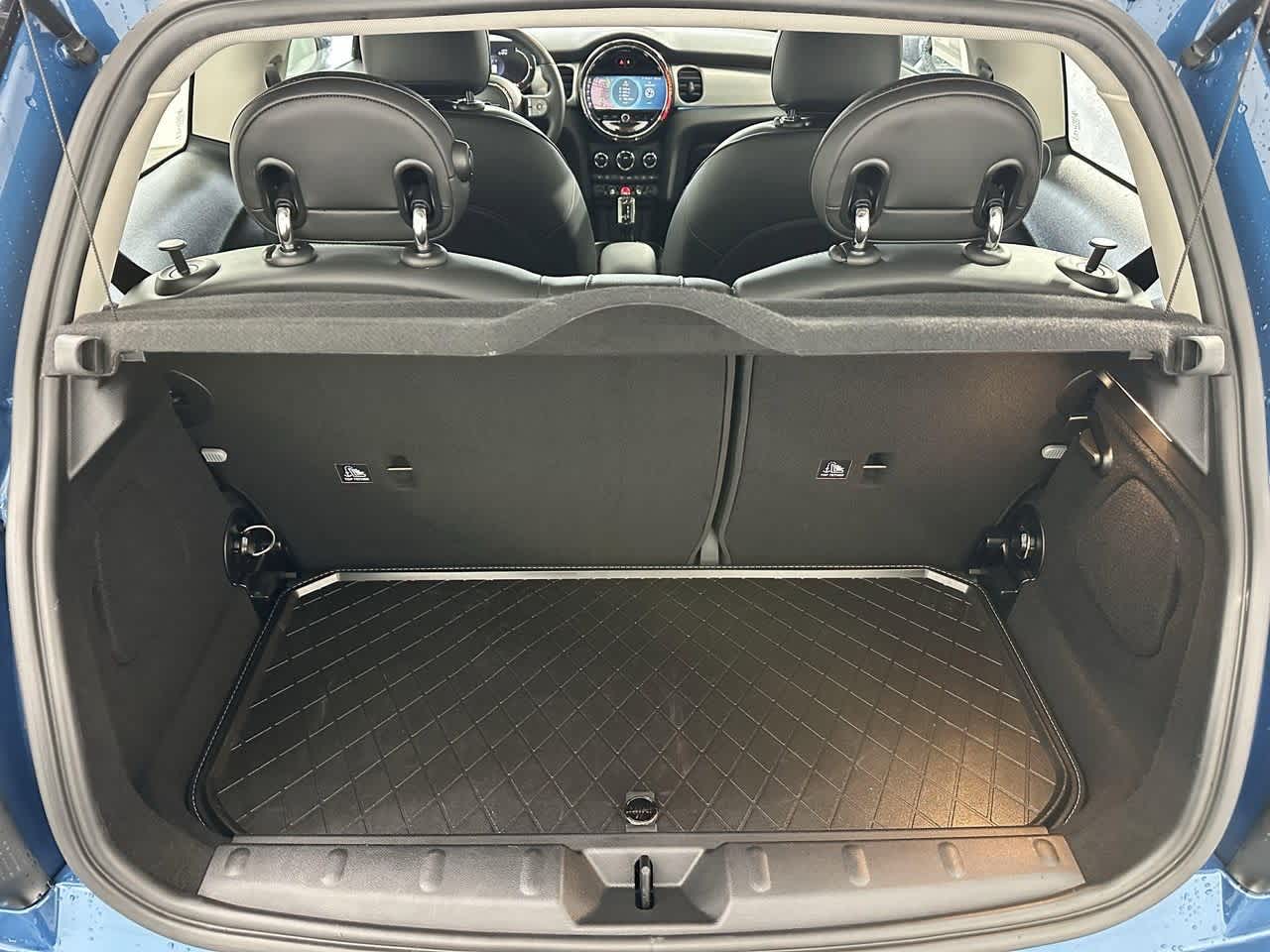 Thumbnail: 2023 MINI Cooper Hardtop - 5