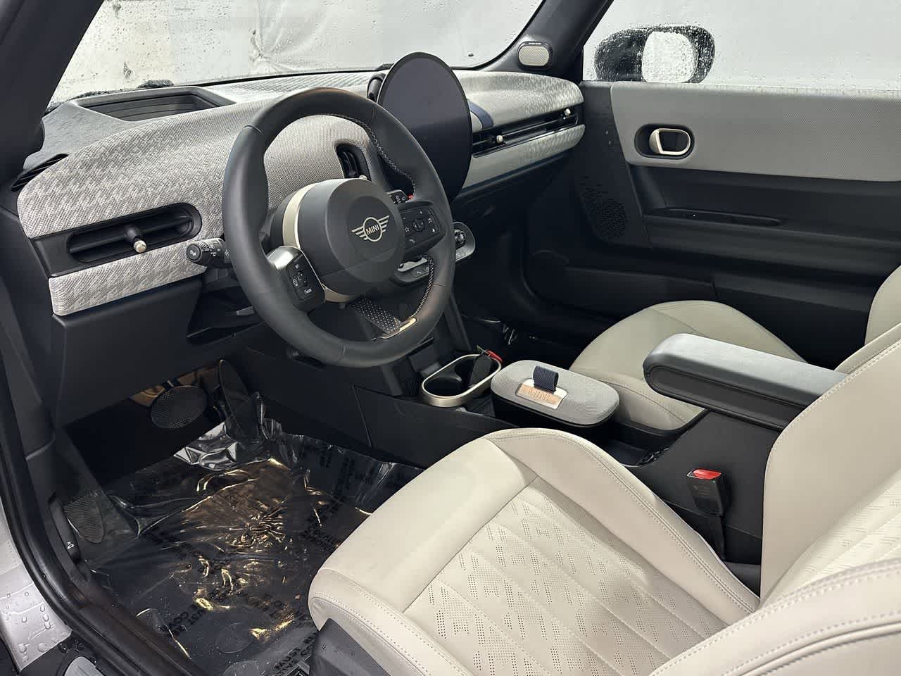 Thumbnail: 2025 MINI Cooper Hardtop - 8