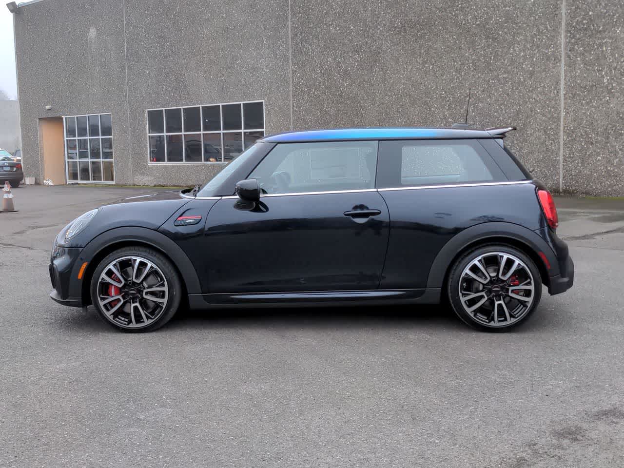 Thumbnail: 2023 MINI Cooper Hardtop - 3