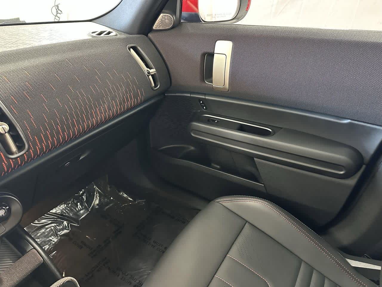 Thumbnail: 2025 MINI Cooper Countryman - 25