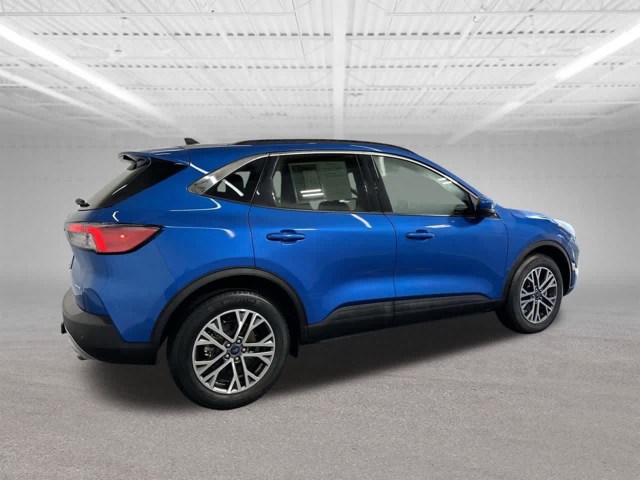 Thumbnail: 2021 Ford Escape - 6