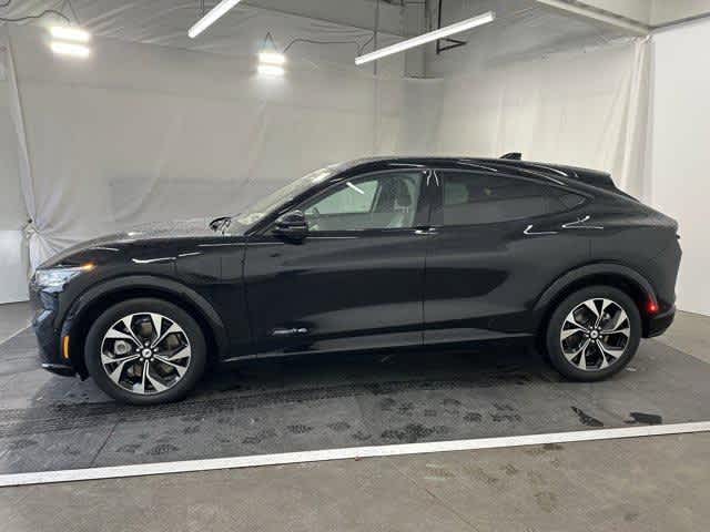 2023 Ford Mustang Mach-E Premium photo 3