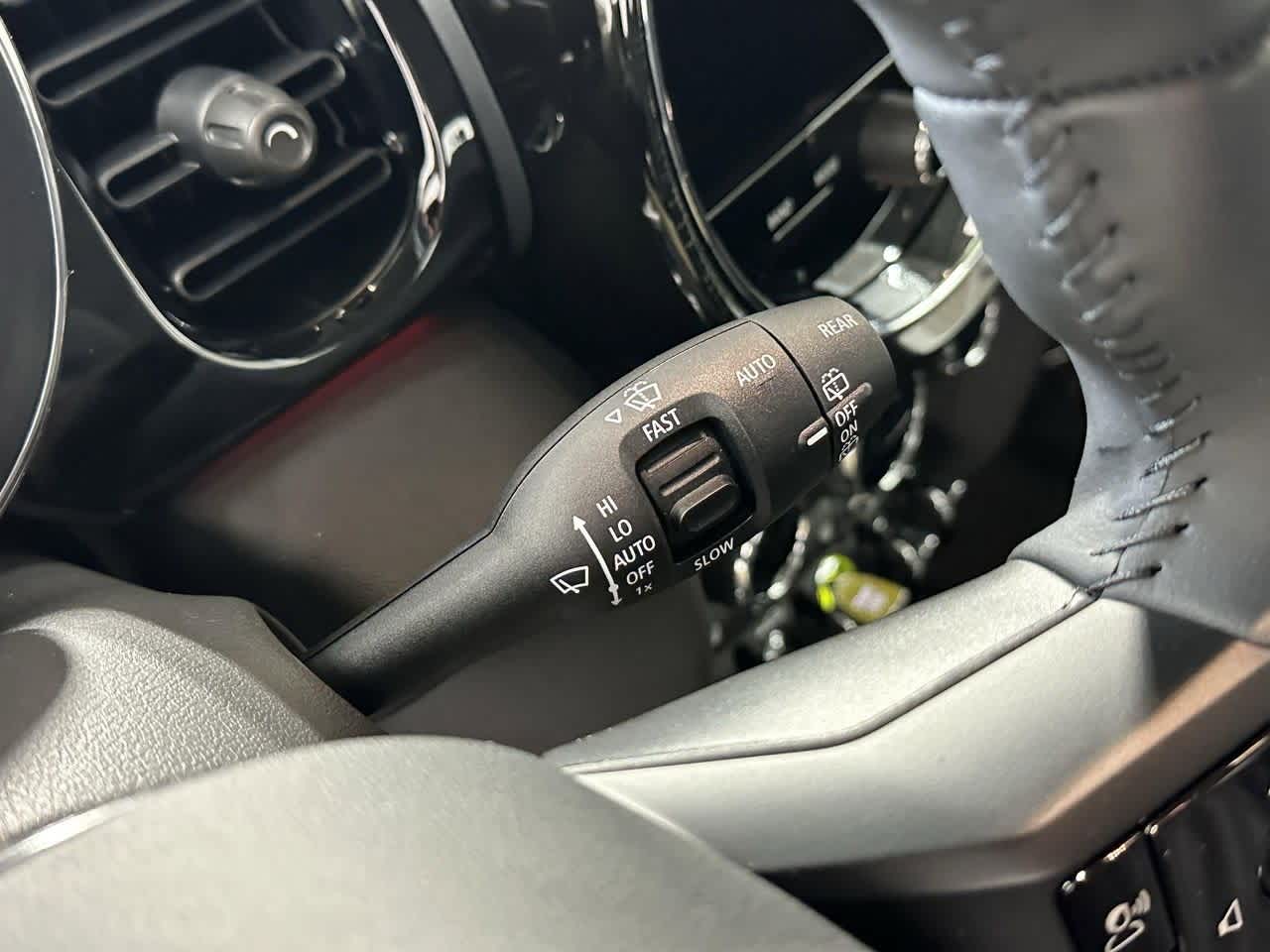 Thumbnail: 2024 MINI Cooper Hardtop - 17