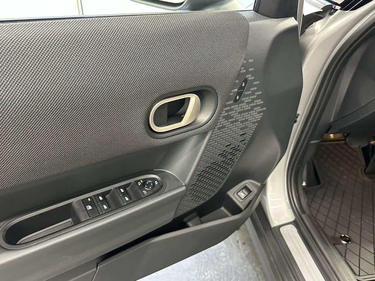 Thumbnail: 2026 MINI Cooper Hardtop - 14