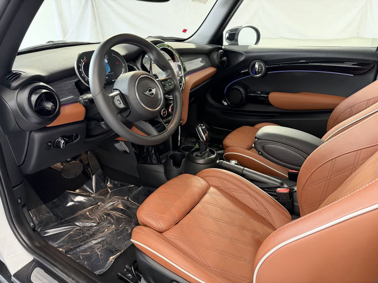 Thumbnail: 2023 MINI Cooper Hardtop - 9