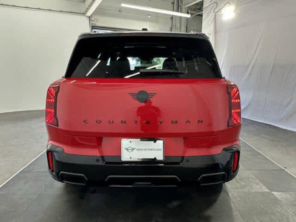 New 2026 MINI Countryman Iconic SUV