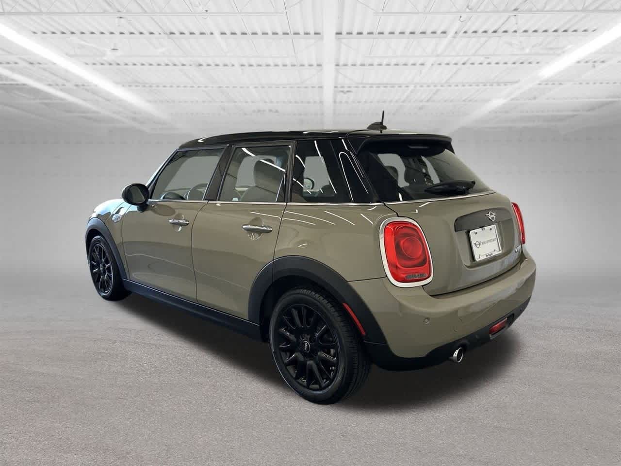 Thumbnail: 2019 MINI Cooper Hardtop - 3