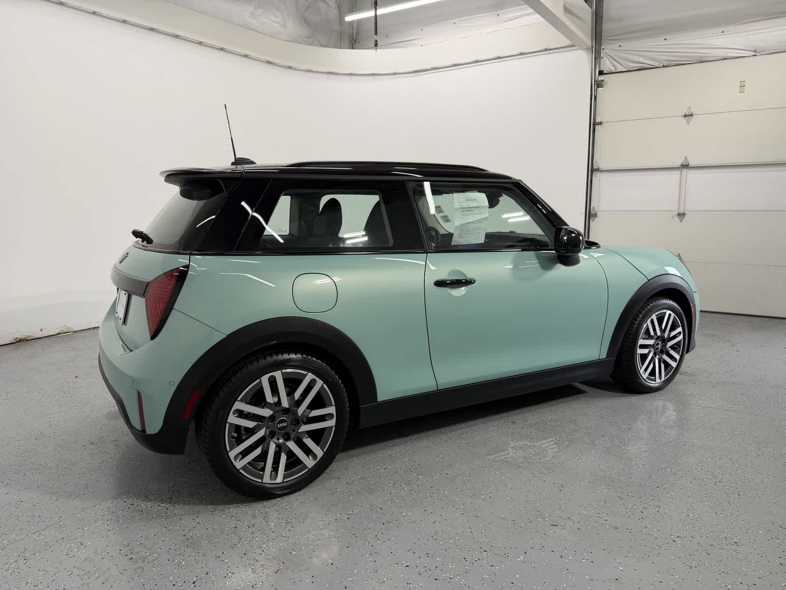 Thumbnail: 2025 MINI Cooper - 5