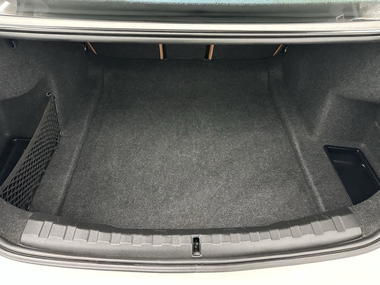 Thumbnail: 2025 BMW 3 Series - 5