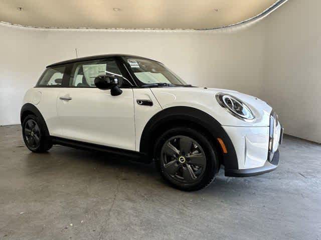 Thumbnail: 2024 MINI Cooper Hardtop - 7
