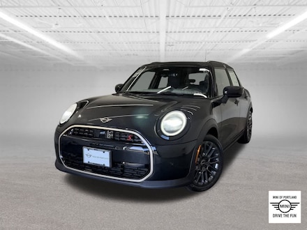 2026 MINI Hardtop 4 Door Iconic Hatchback