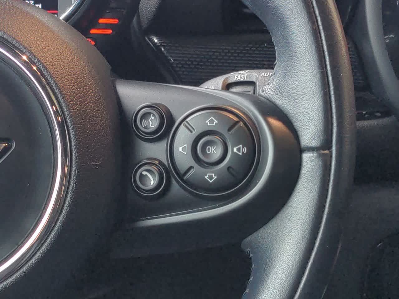 Thumbnail: 2017 MINI Cooper Clubman - 24