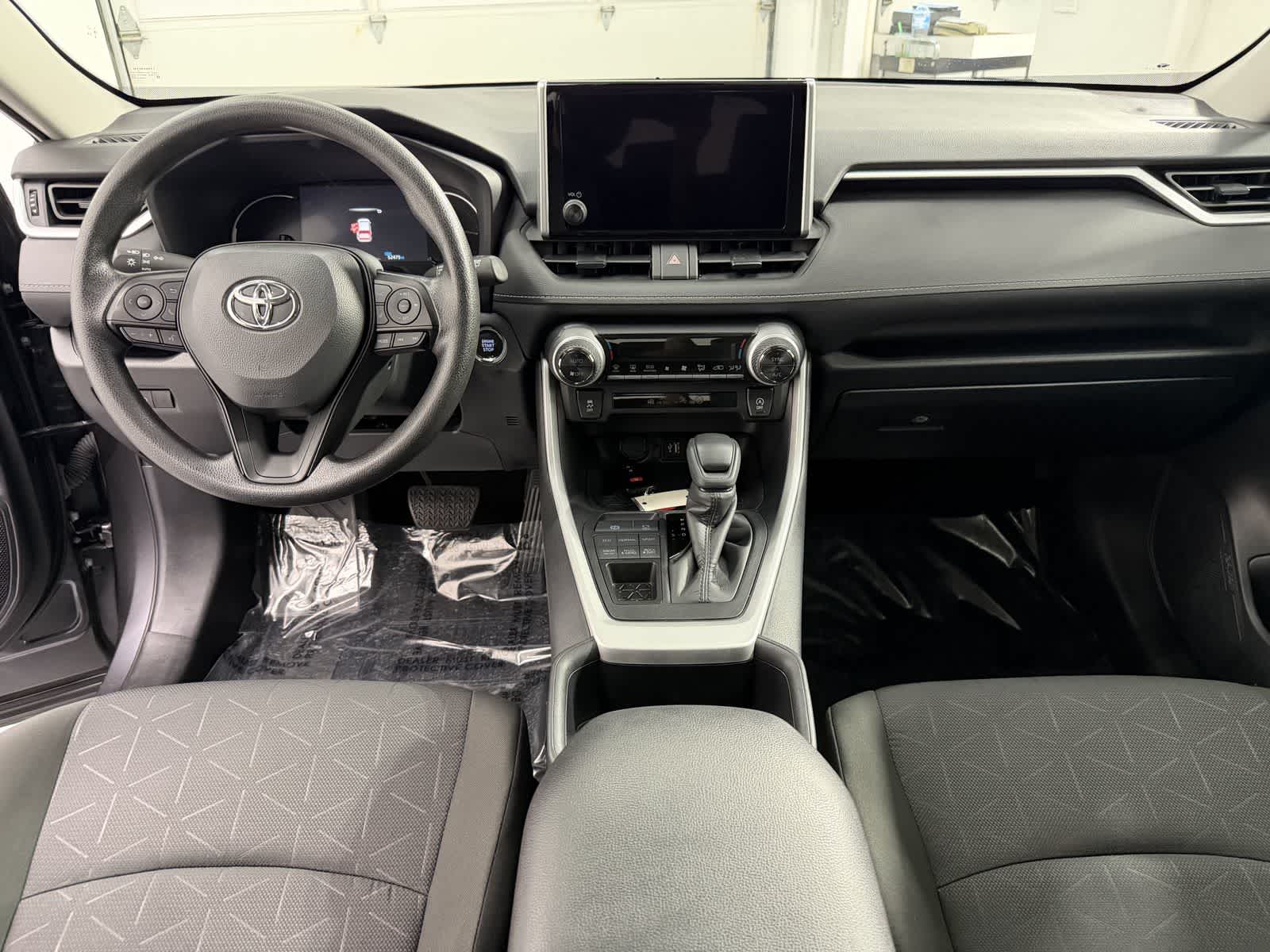 Thumbnail: 2025 Toyota RAV4 - 12