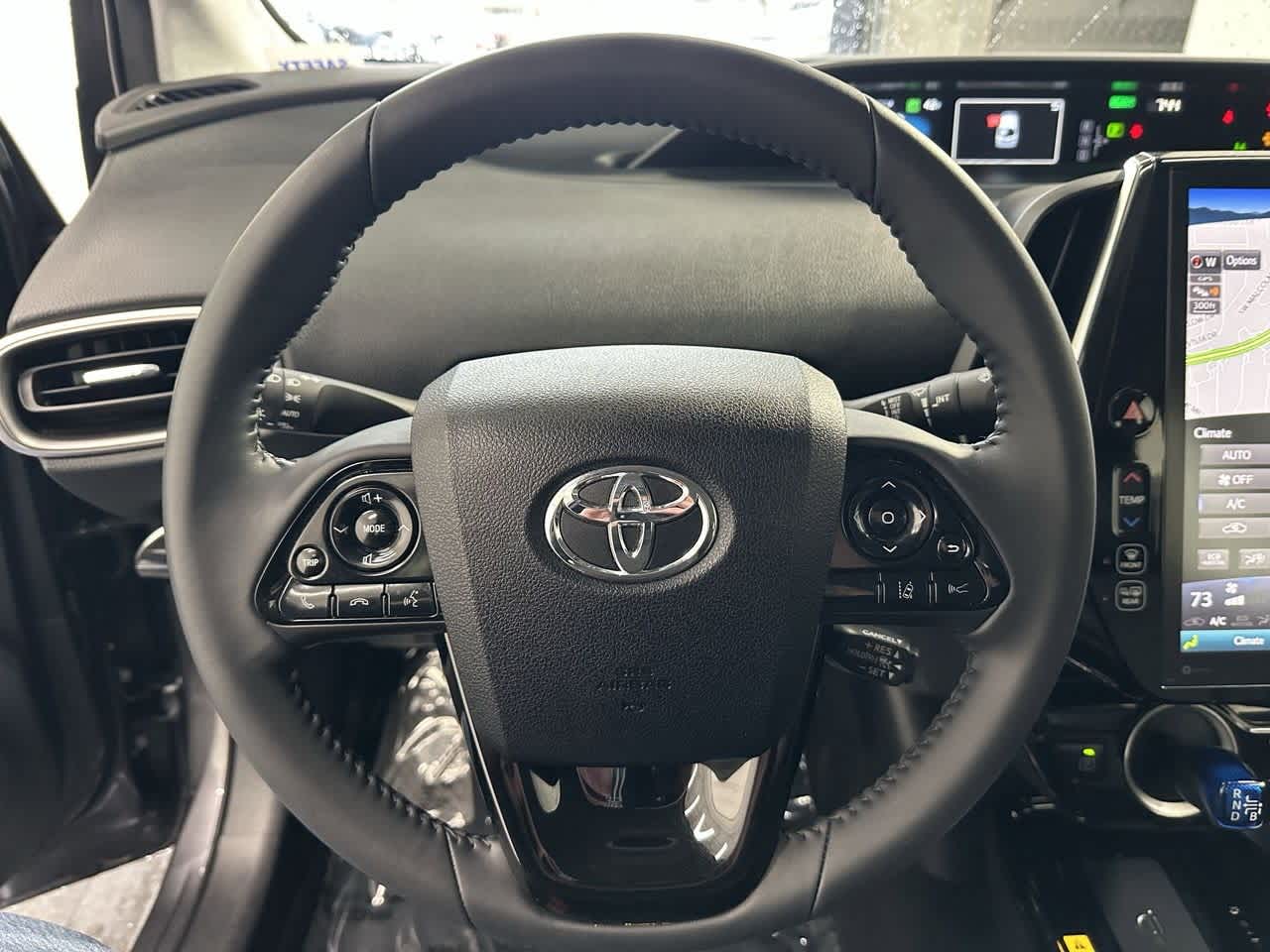 Thumbnail: 2022 Toyota Prius Prime - 15