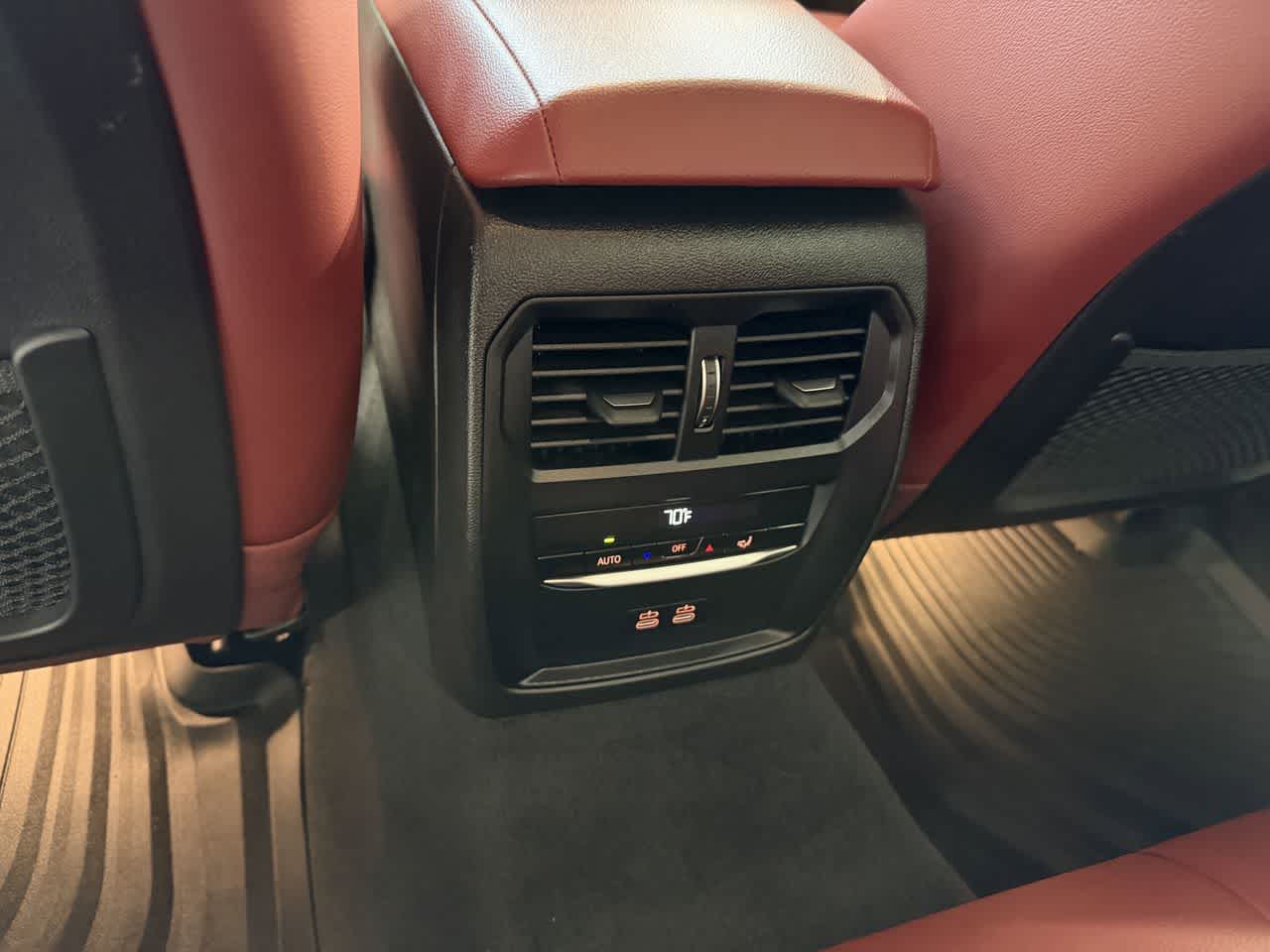 Thumbnail: 2023 BMW 3 Series - 12