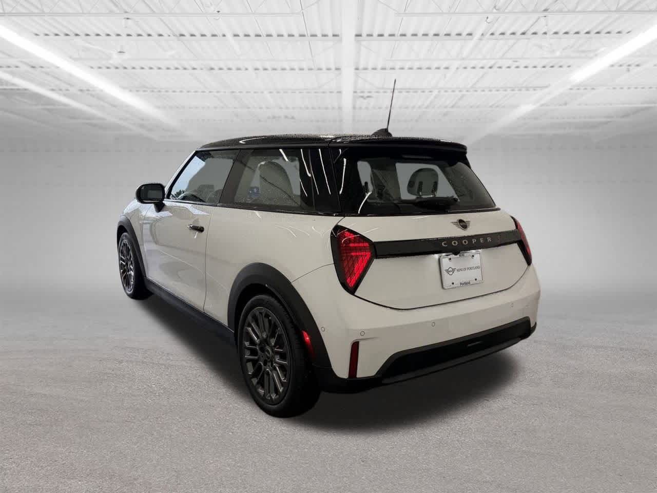 Thumbnail: 2025 MINI Cooper Hardtop - 3