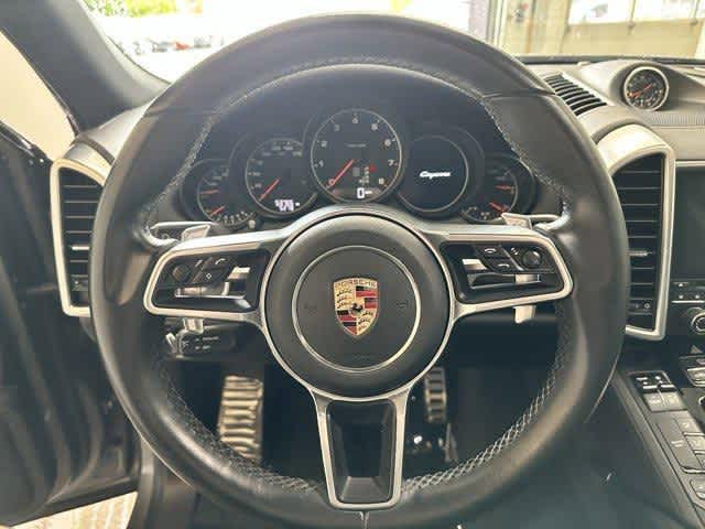2017 Porsche Cayenne  15