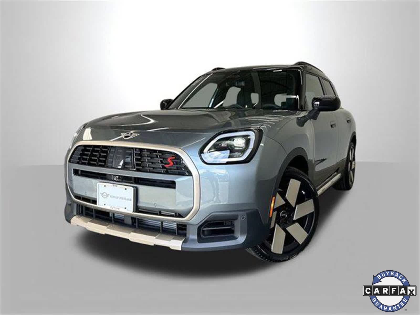 2025 MINI Countryman S's photo