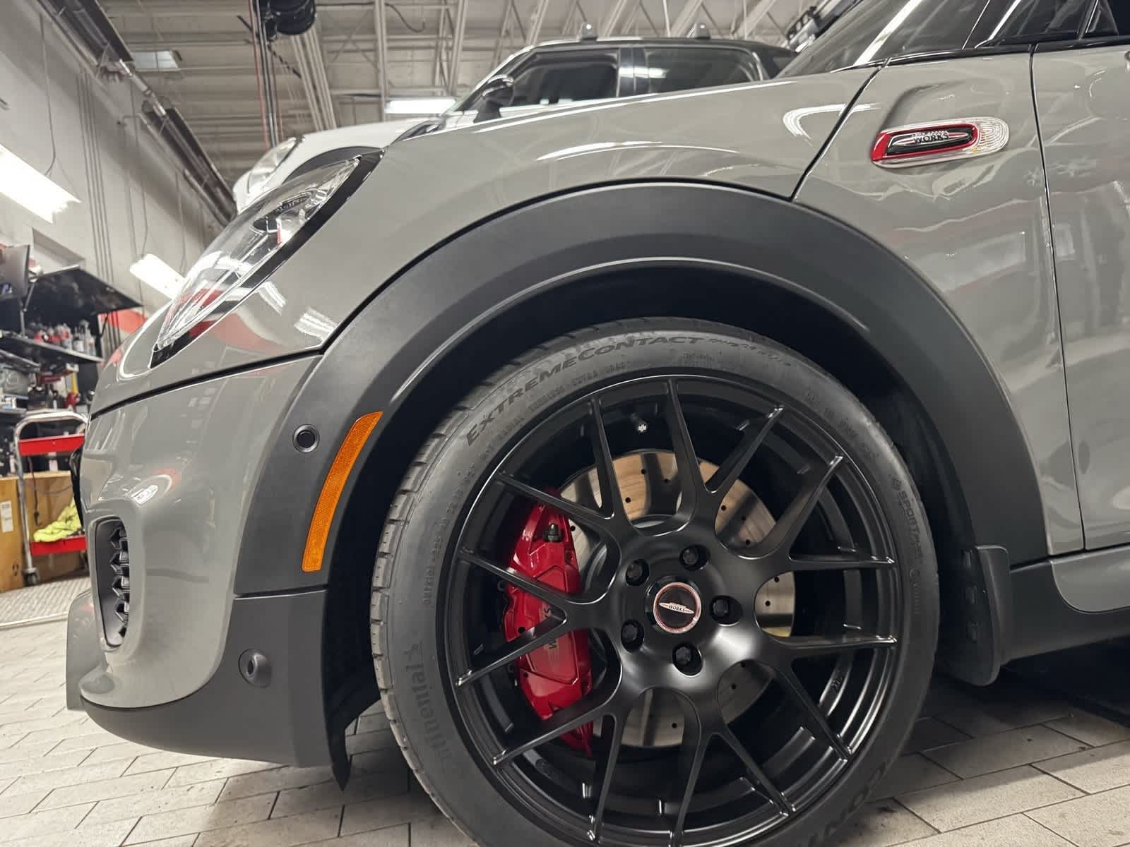 Thumbnail: 2017 MINI Cooper Hardtop - 11