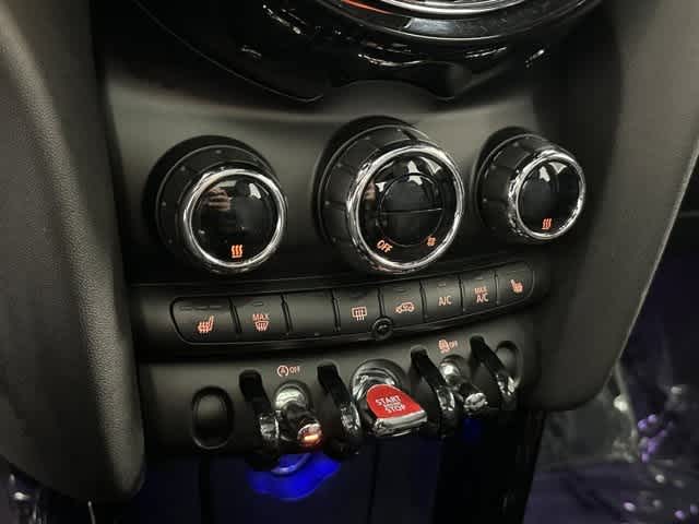 Thumbnail: 2019 MINI Cooper Hardtop - 21