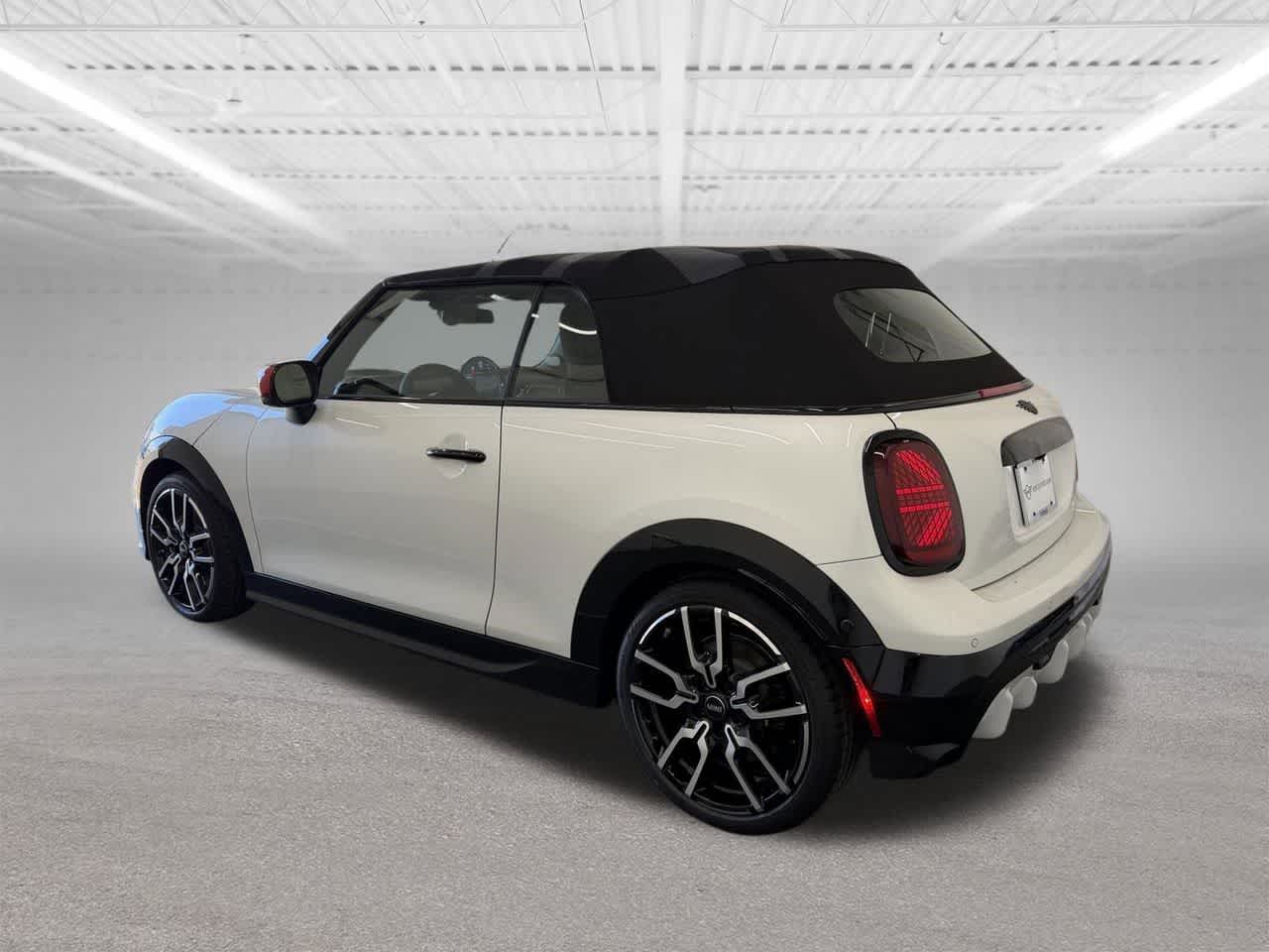 Thumbnail: 2026 MINI Cooper Convertible - 3